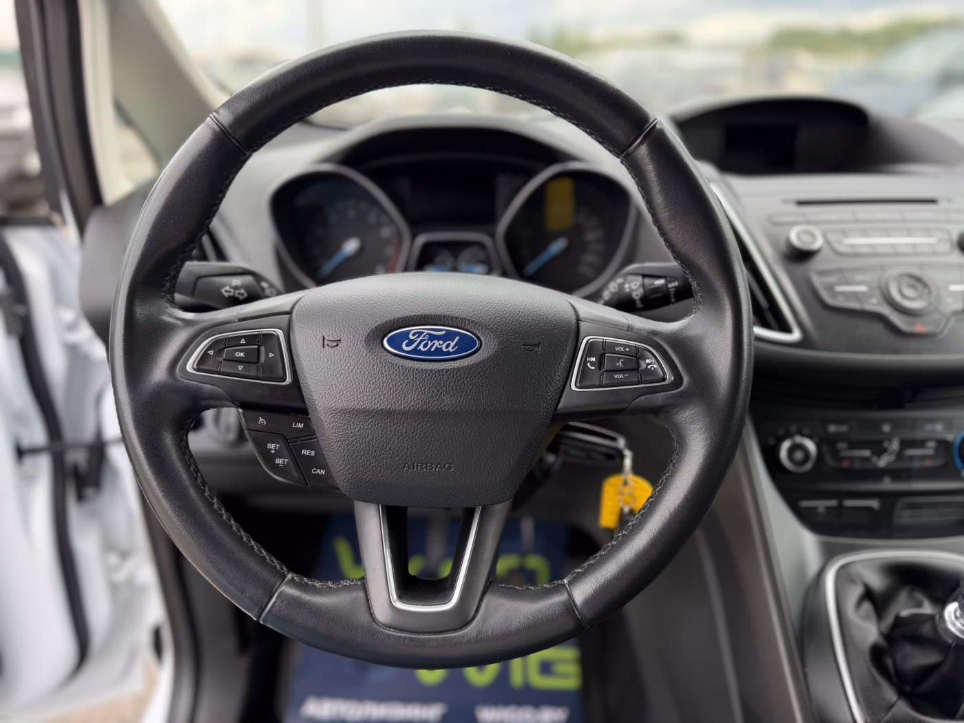 Ford Grand C-Max фото 17