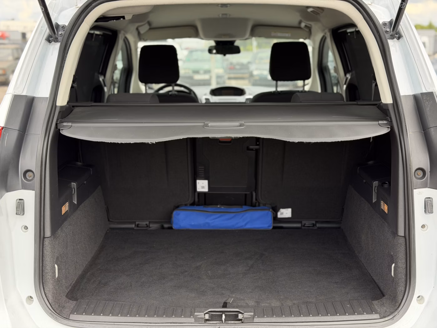 Ford Grand C-Max фото 20