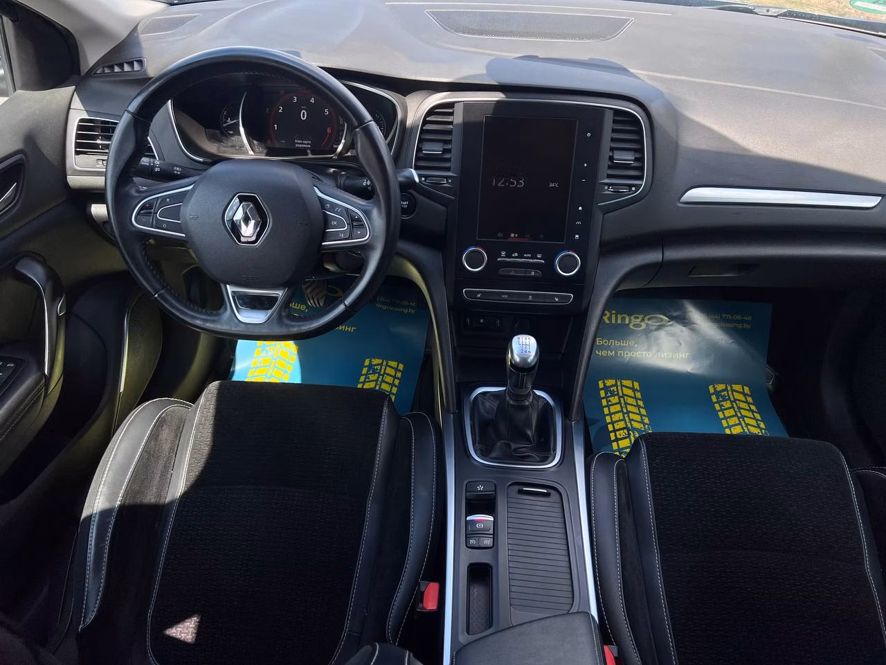 Renault Megane фото 11