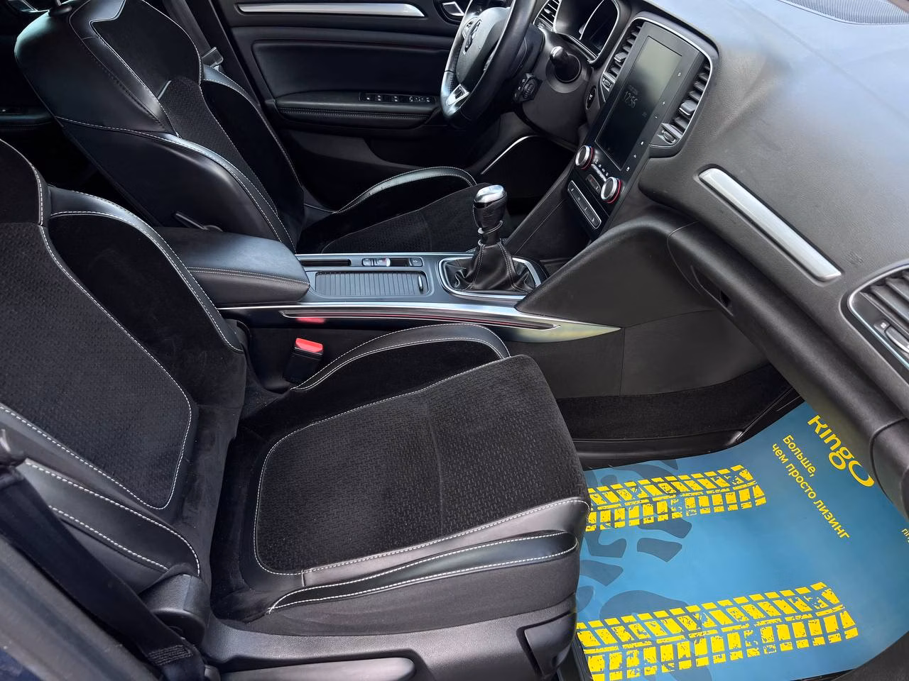 Renault Megane фото 18