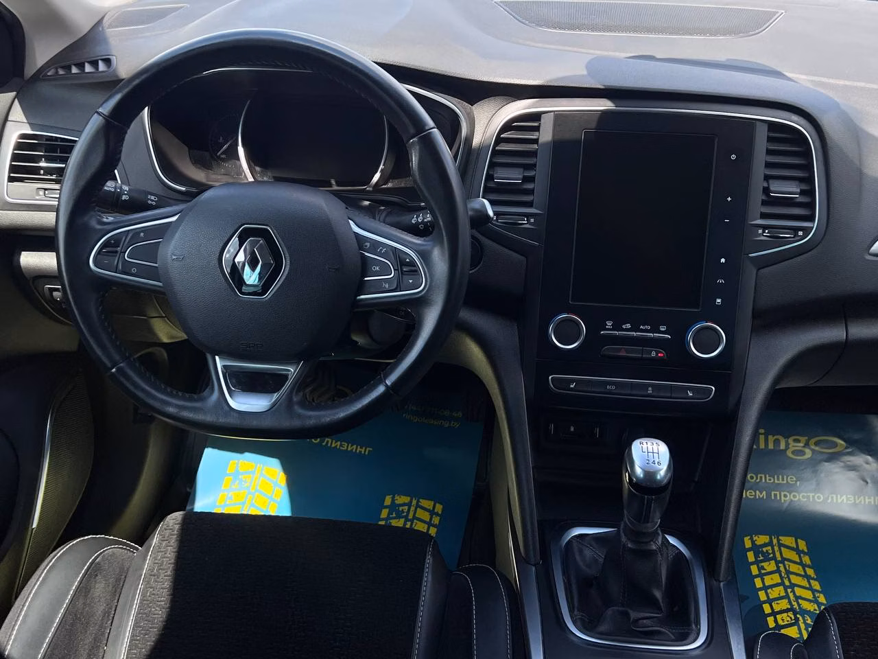 Renault Megane фото 13