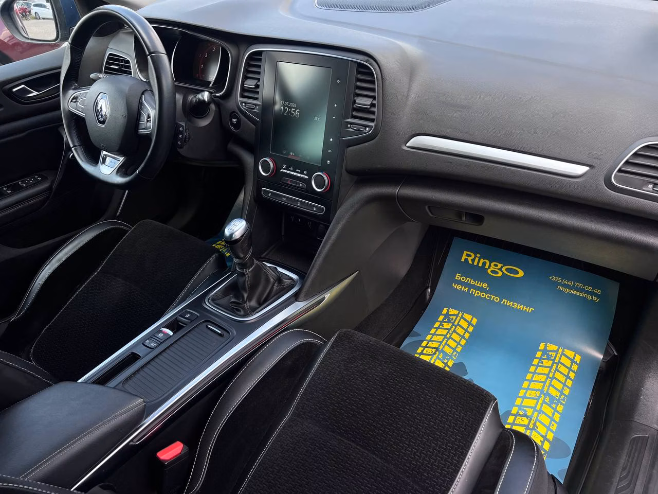 Renault Megane фото 19