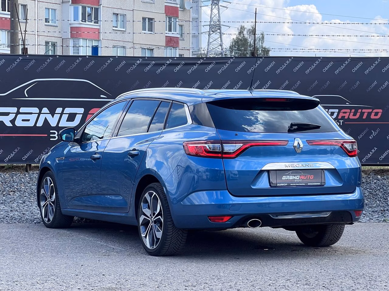 Renault Megane фото 3