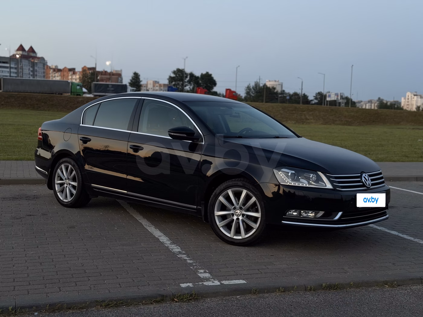 Volkswagen Passat фото 6