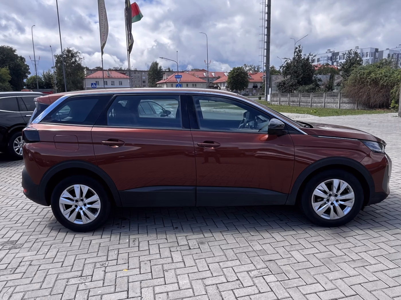 Peugeot 5008 фото 2