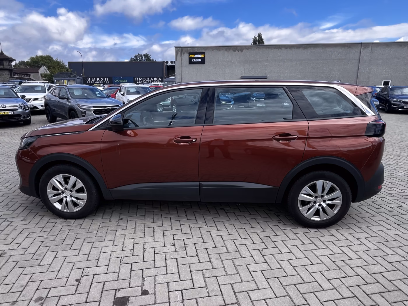 Peugeot 5008 фото 13