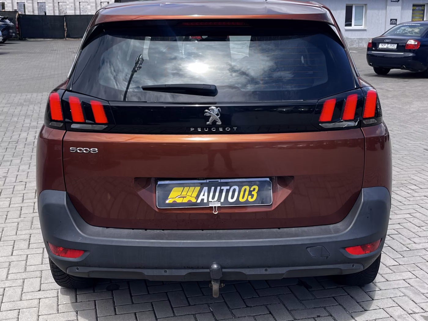 Peugeot 5008 фото 5