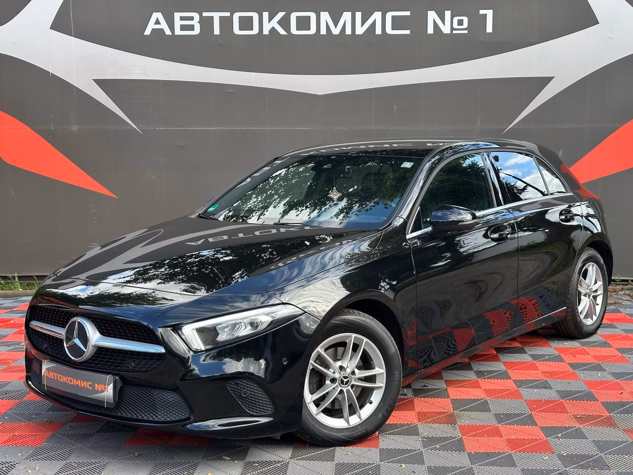 Mercedes-Benz A-Класс фото 2