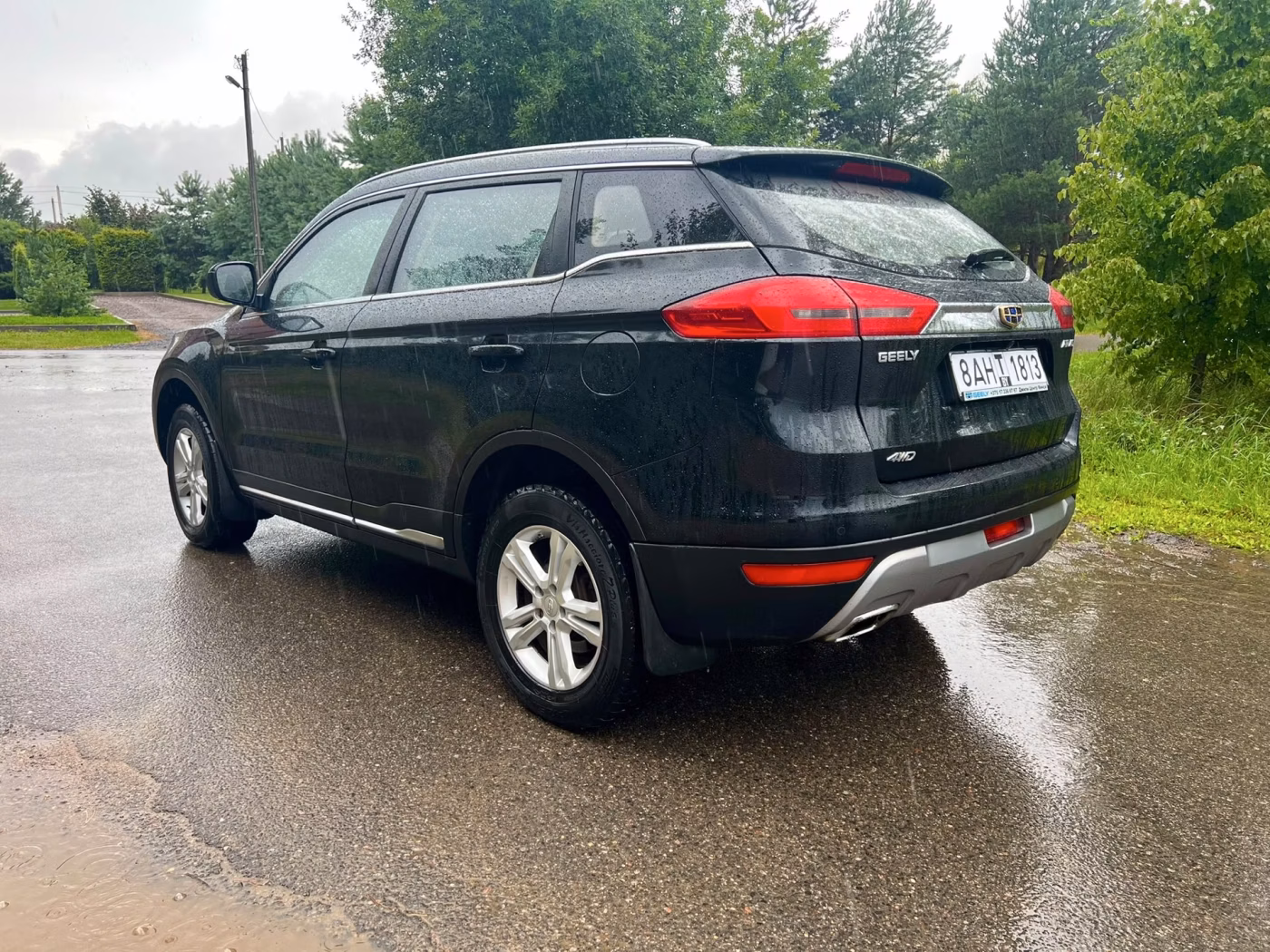 Geely Atlas фото 4
