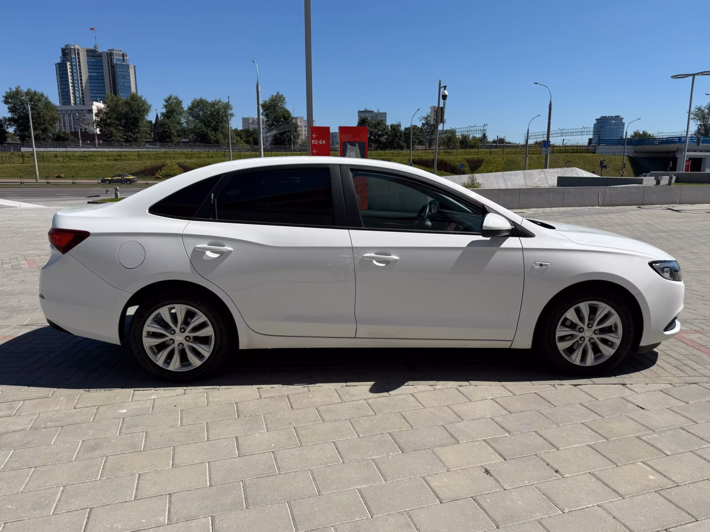 Buick Excelle фото 6