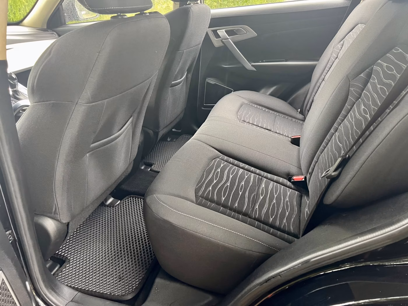 Geely Atlas фото 11