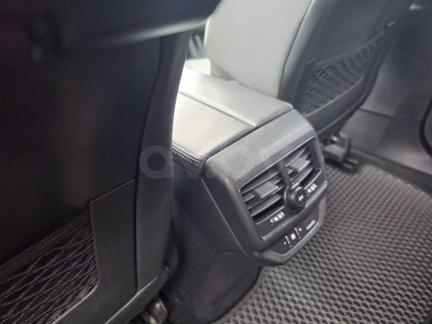 Peugeot 5008 фото 12