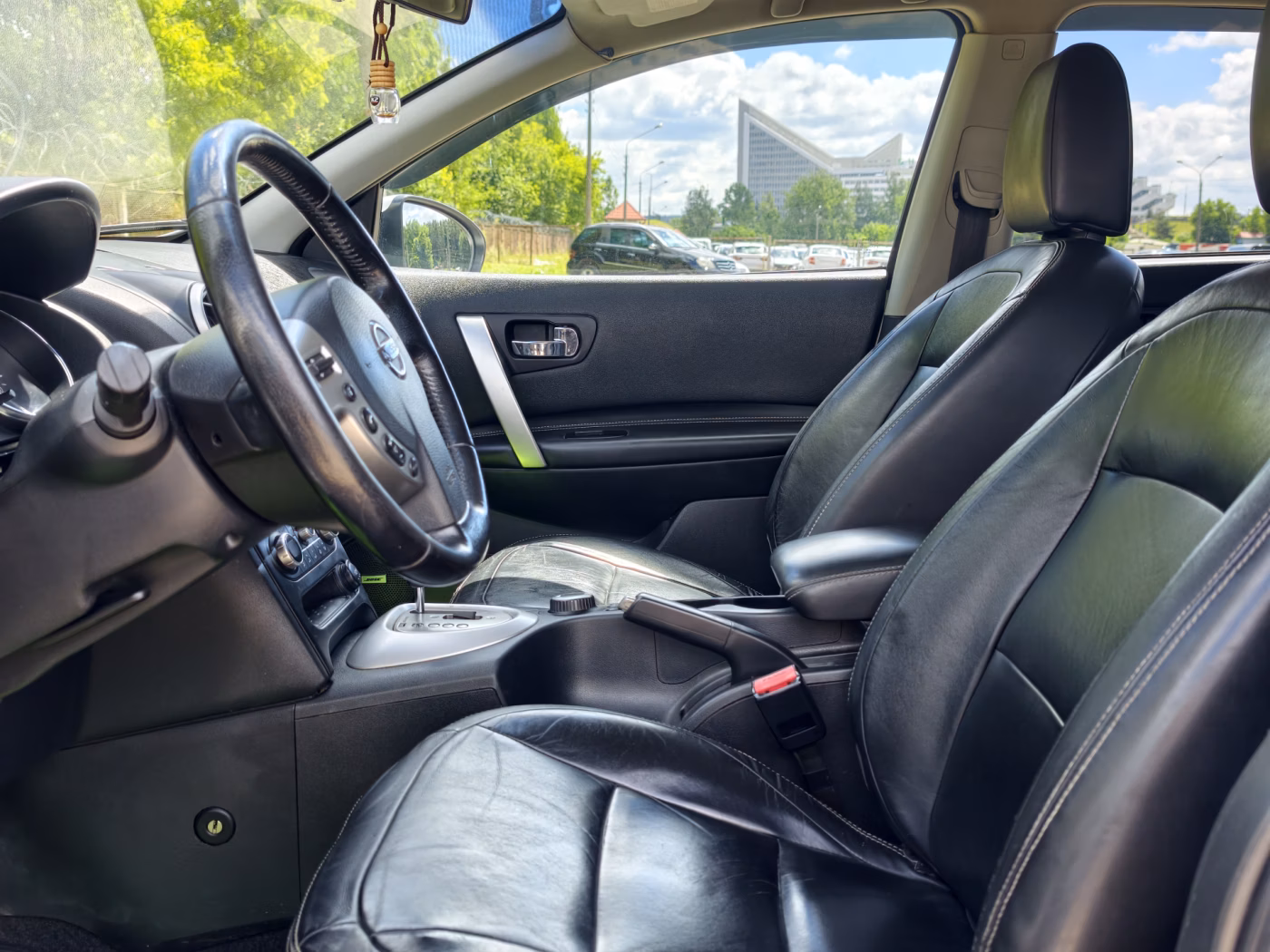 Nissan Qashqai+2 фото 10