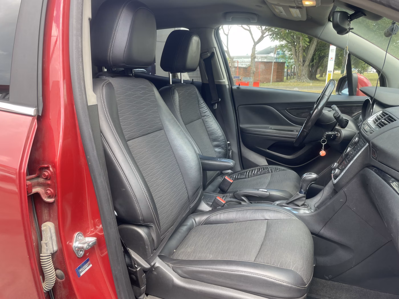 Buick Encore фото 10