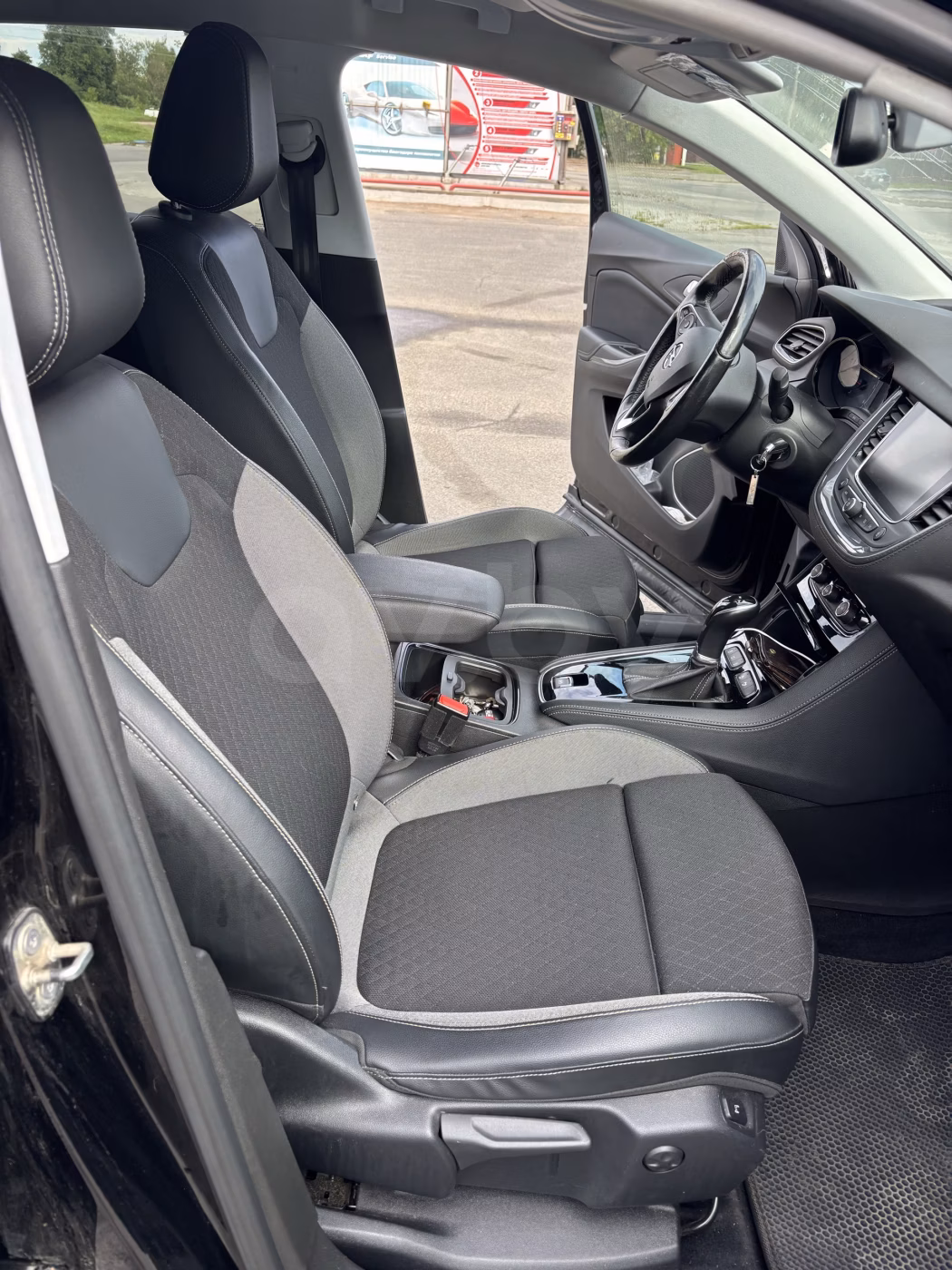 Opel Grandland X фото 6