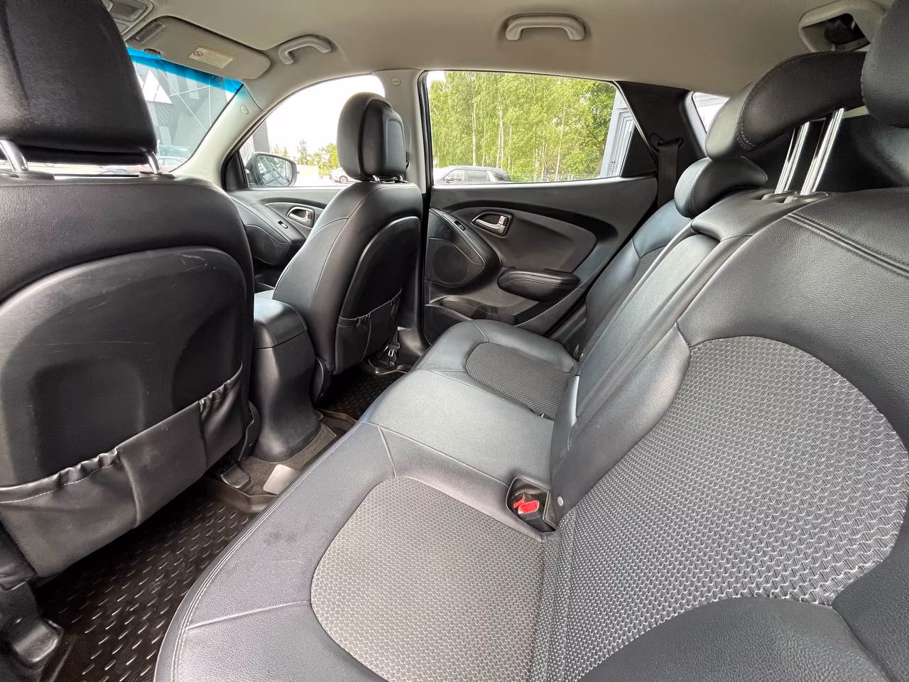 Hyundai ix35 фото 10