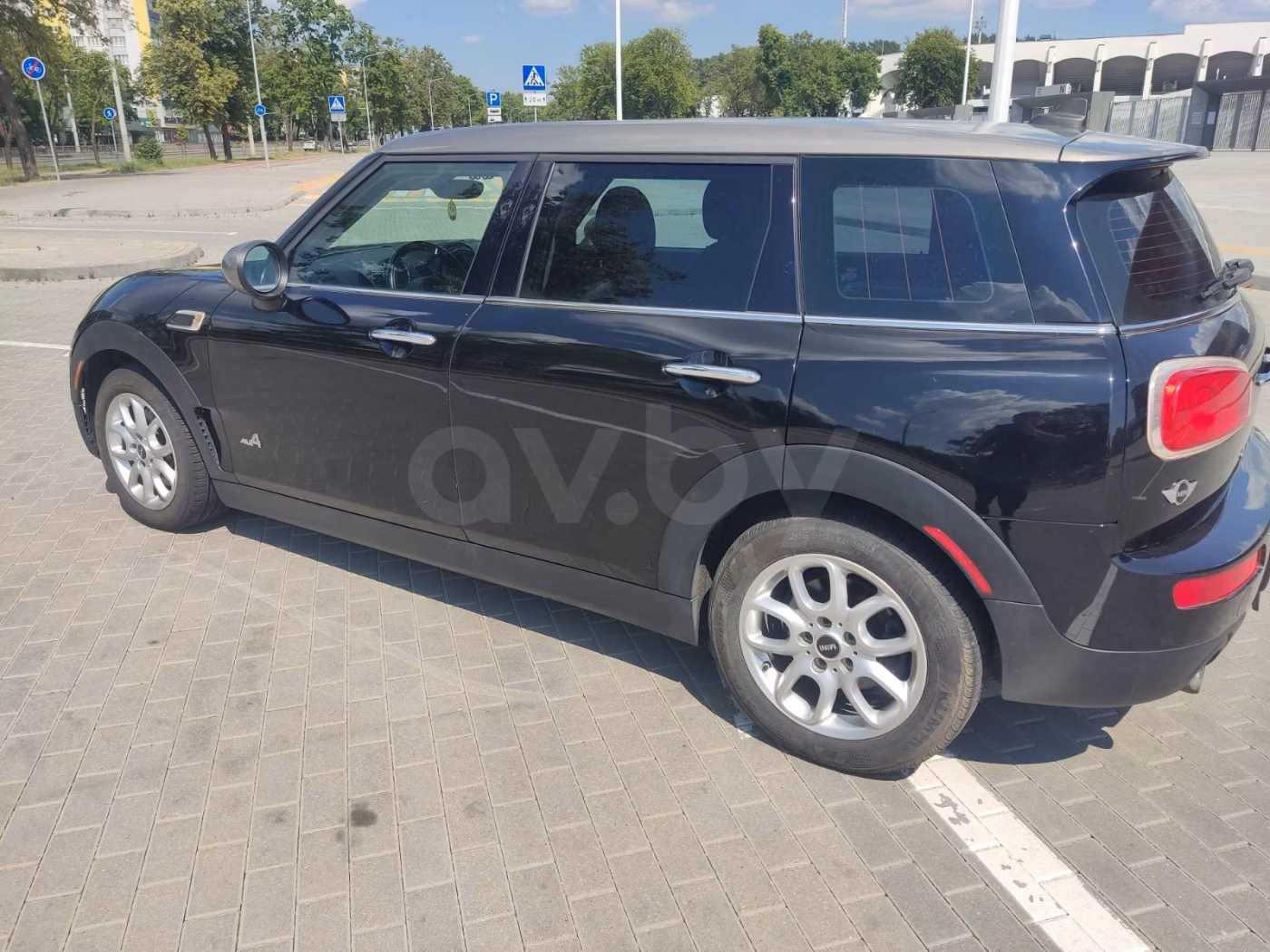 MINI Clubman фото 7