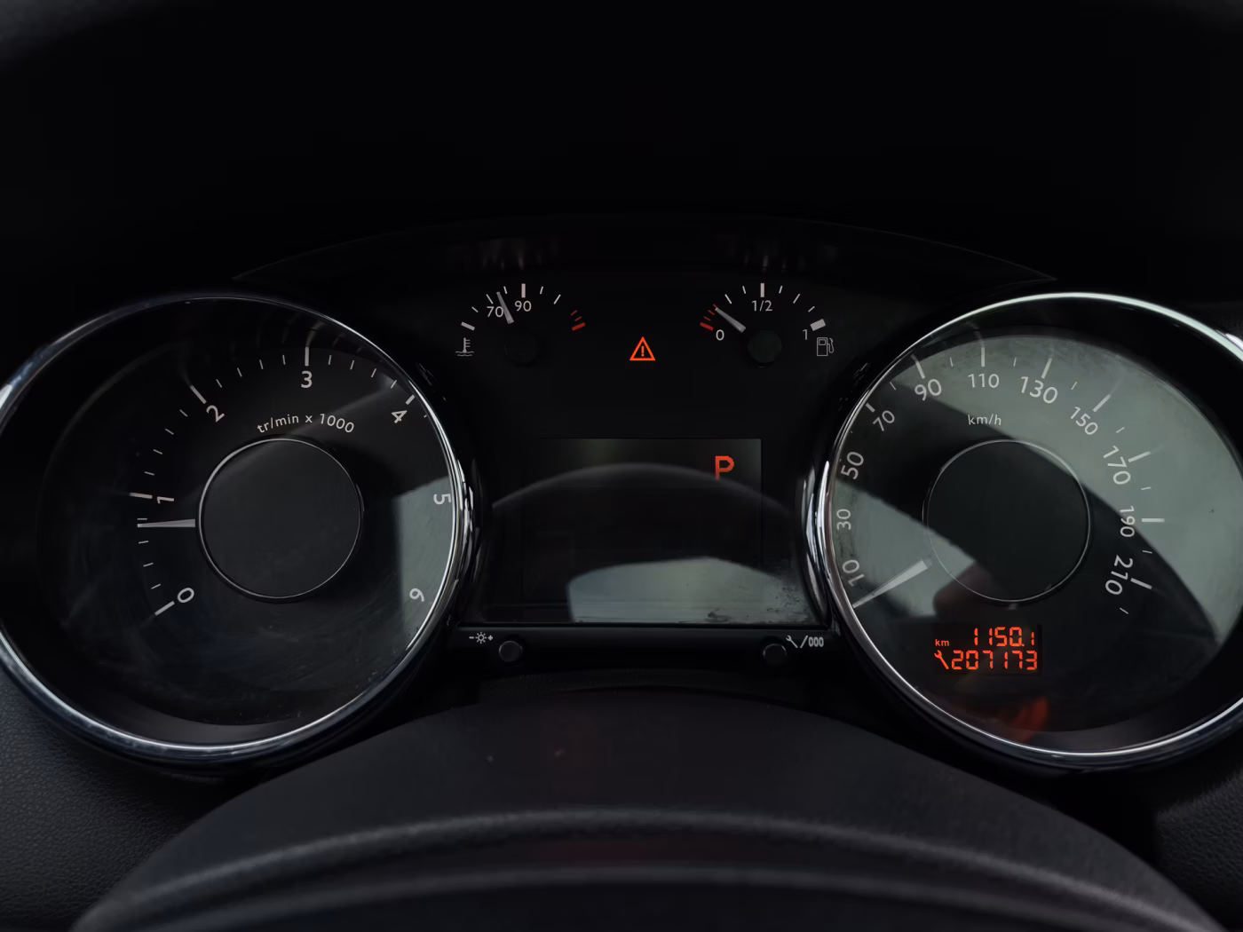 Peugeot 5008 фото 22