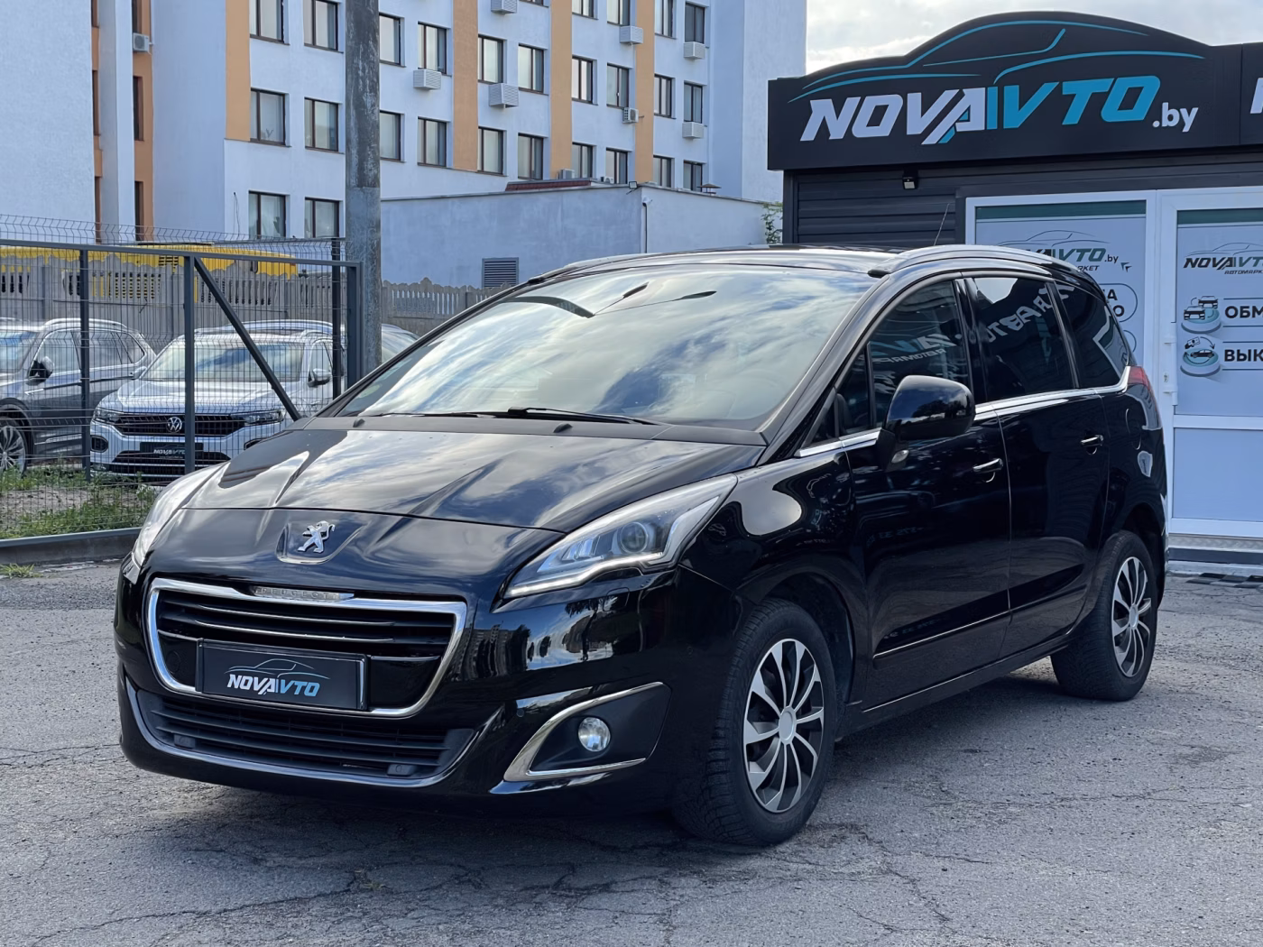 Peugeot 5008