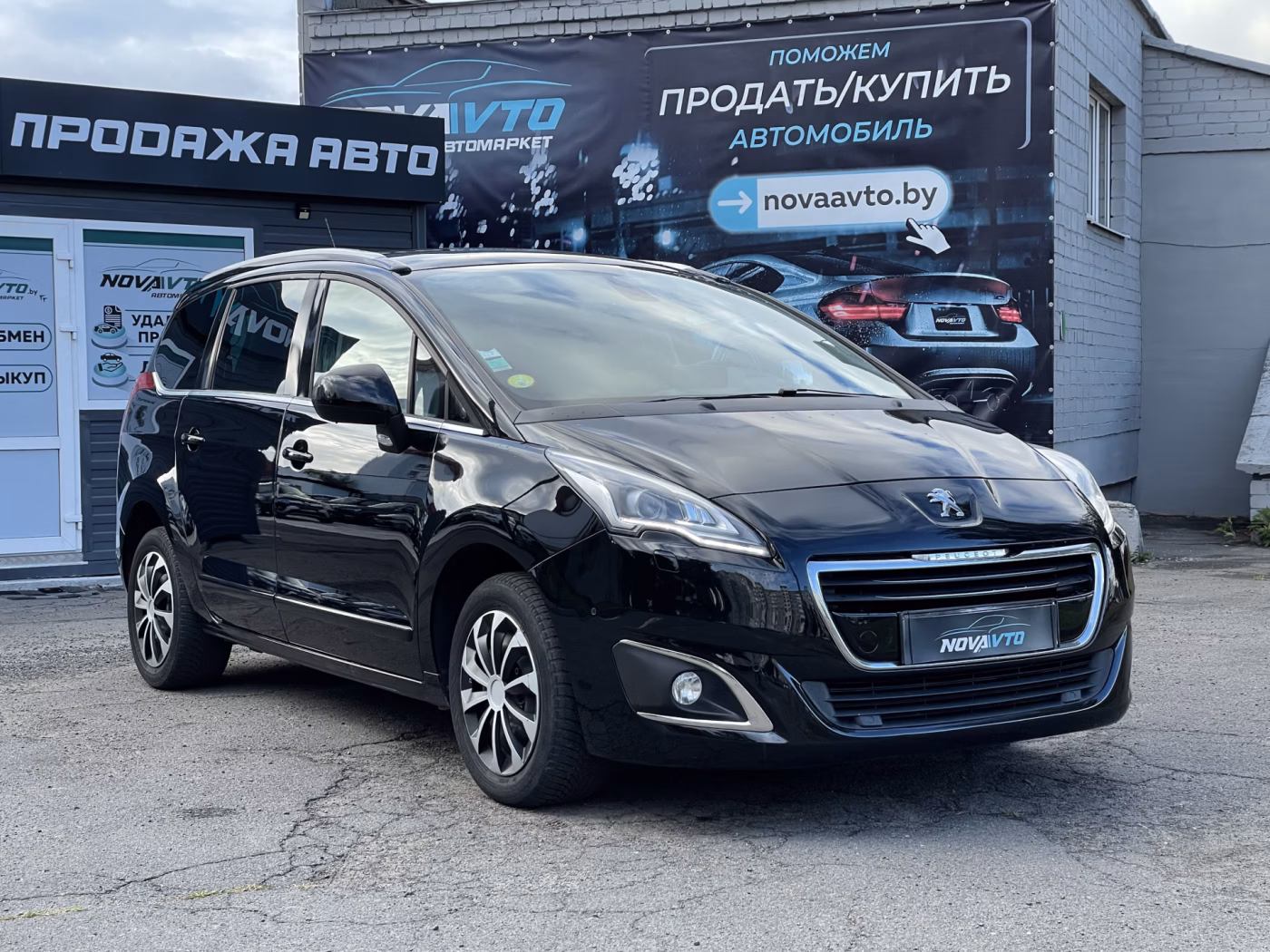 Peugeot 5008 фото 3