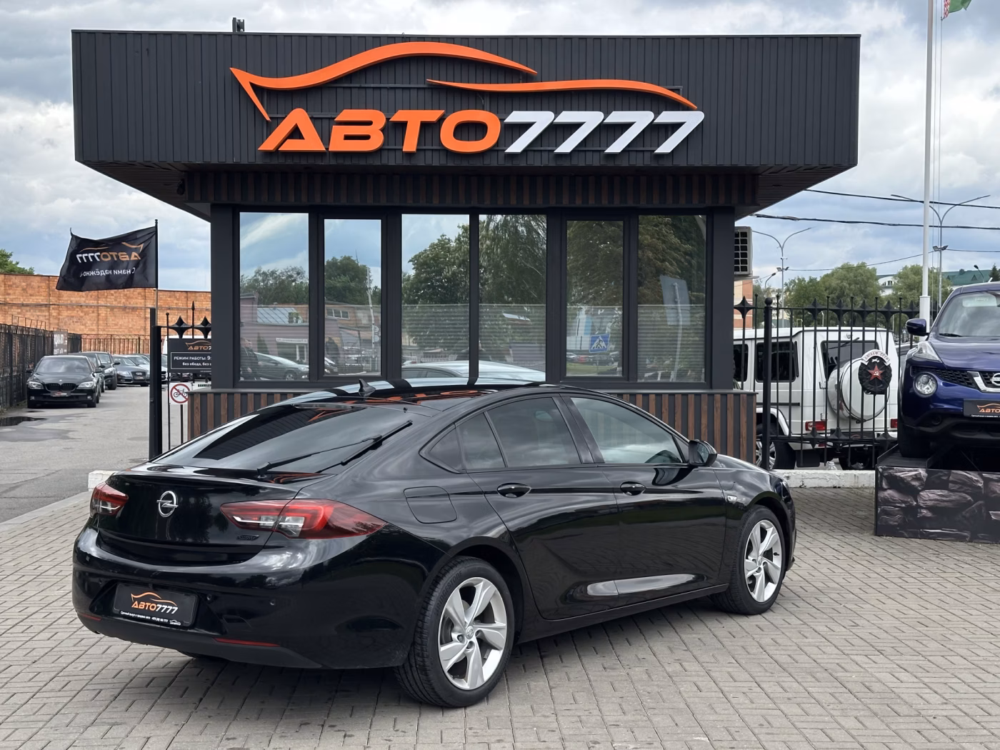 Opel Insignia фото 2