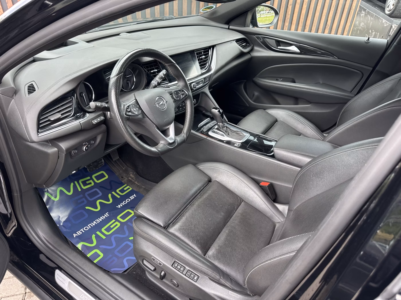 Opel Insignia фото 7