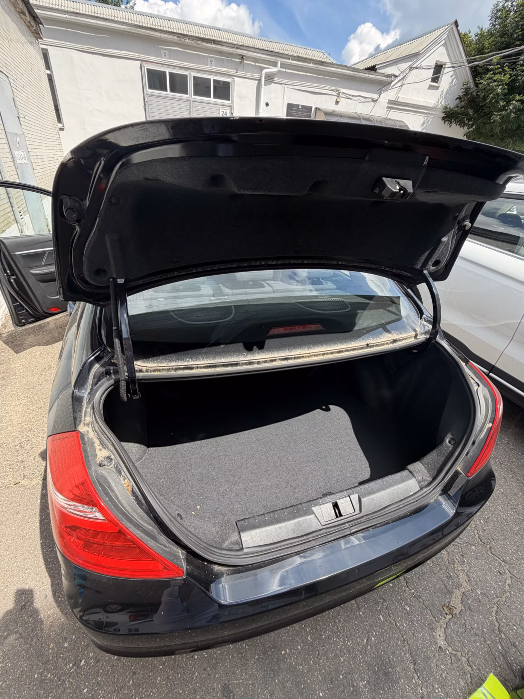 Geely Emgrand фото 3
