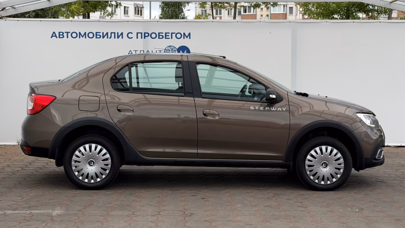 Renault Logan Stepway фото 5