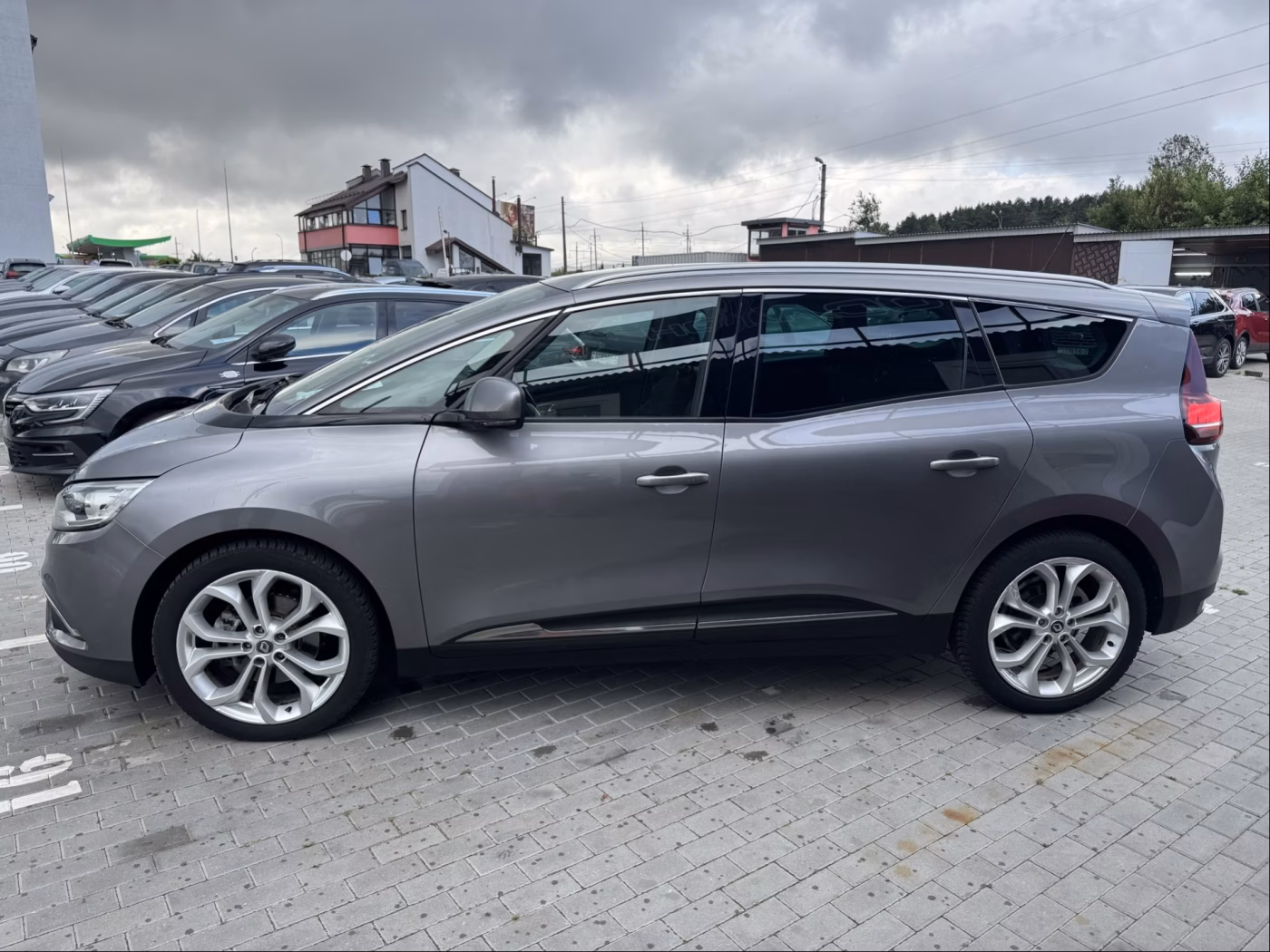 Renault Grand Scenic фото 3