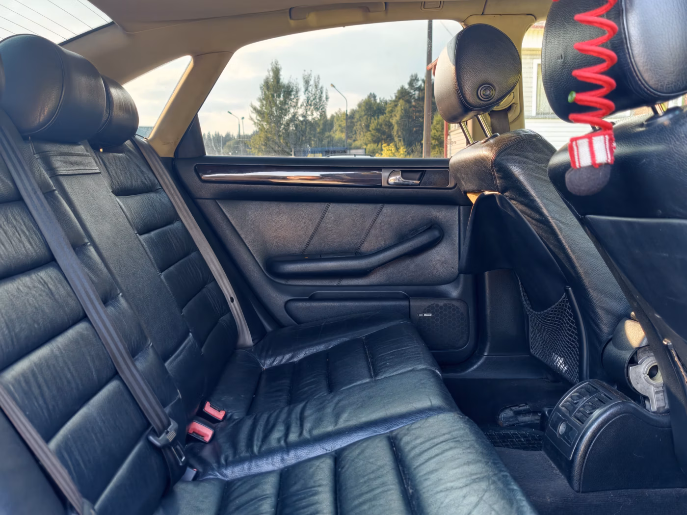 Audi A6 фото 12