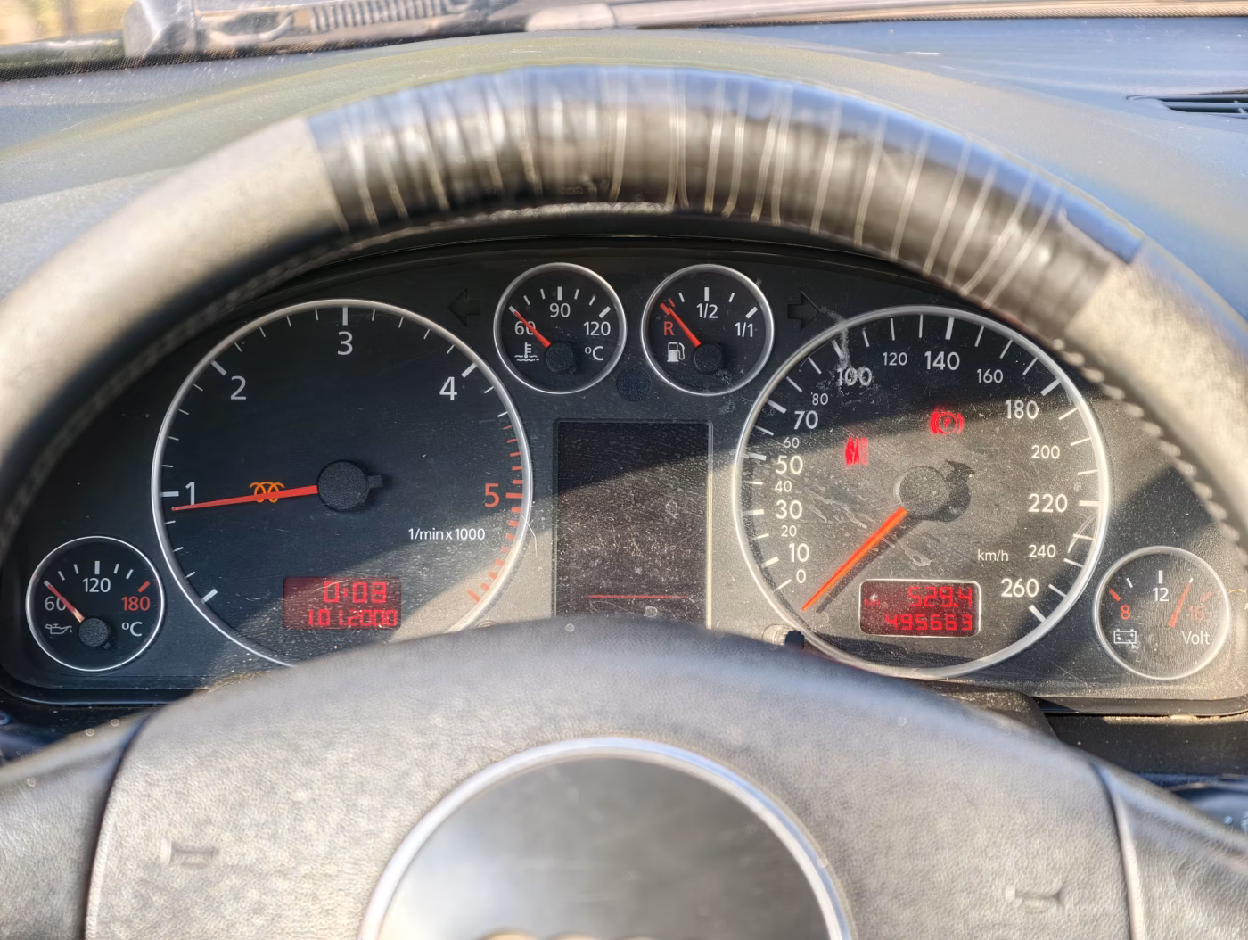 Audi A6 фото 16