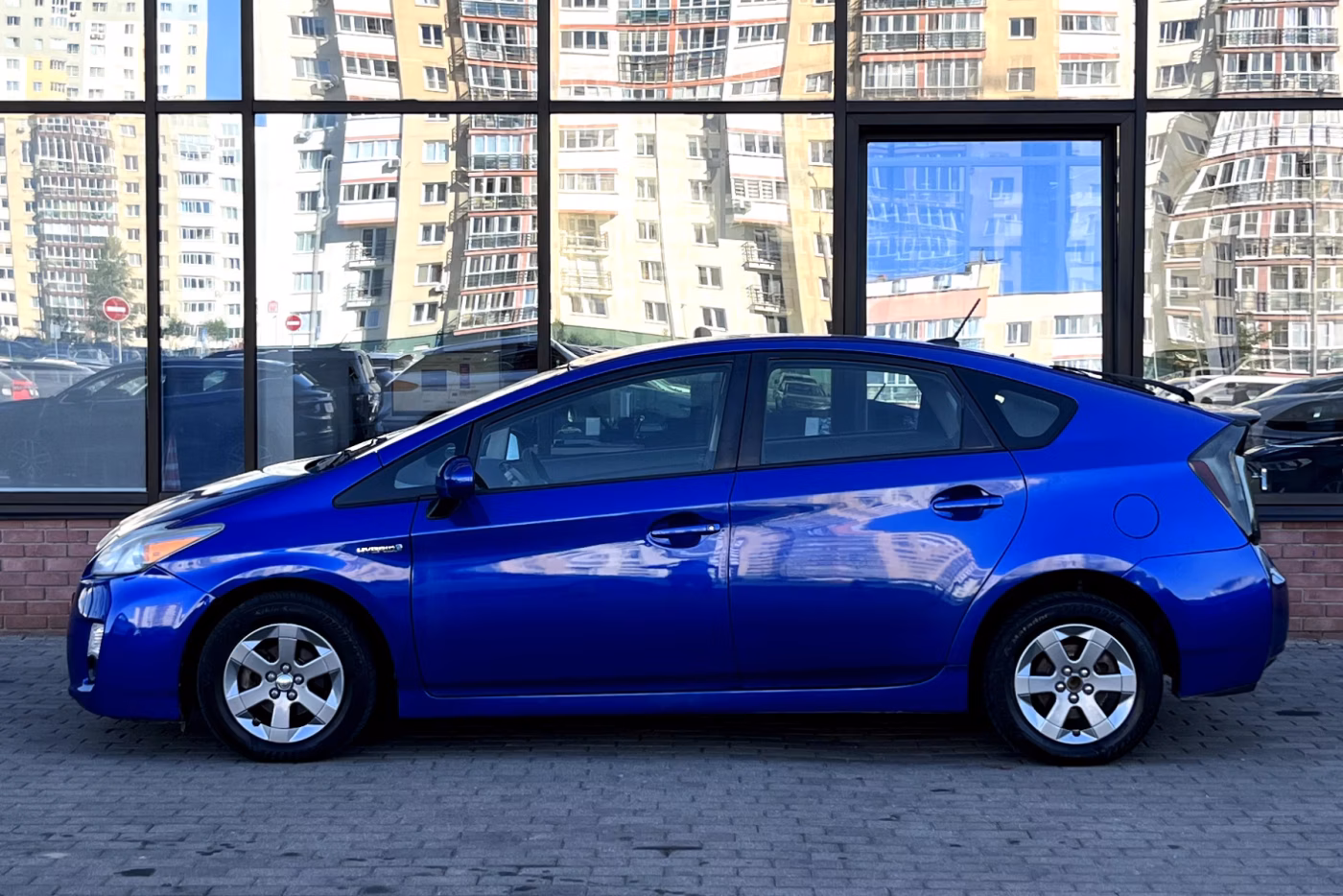 Toyota Prius фото 5