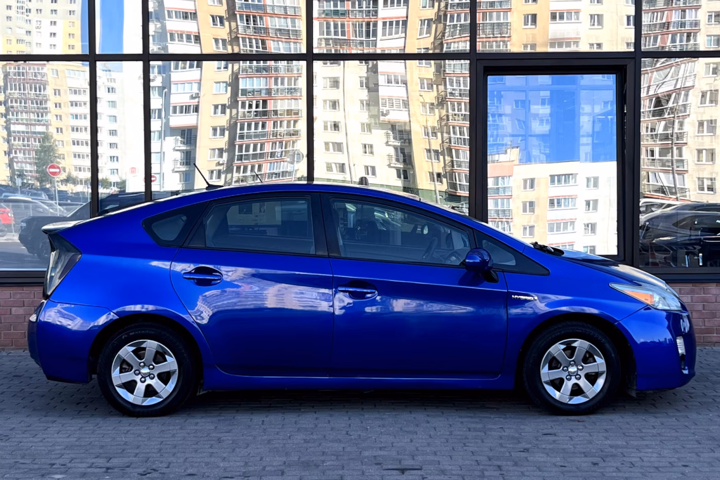Toyota Prius фото 4