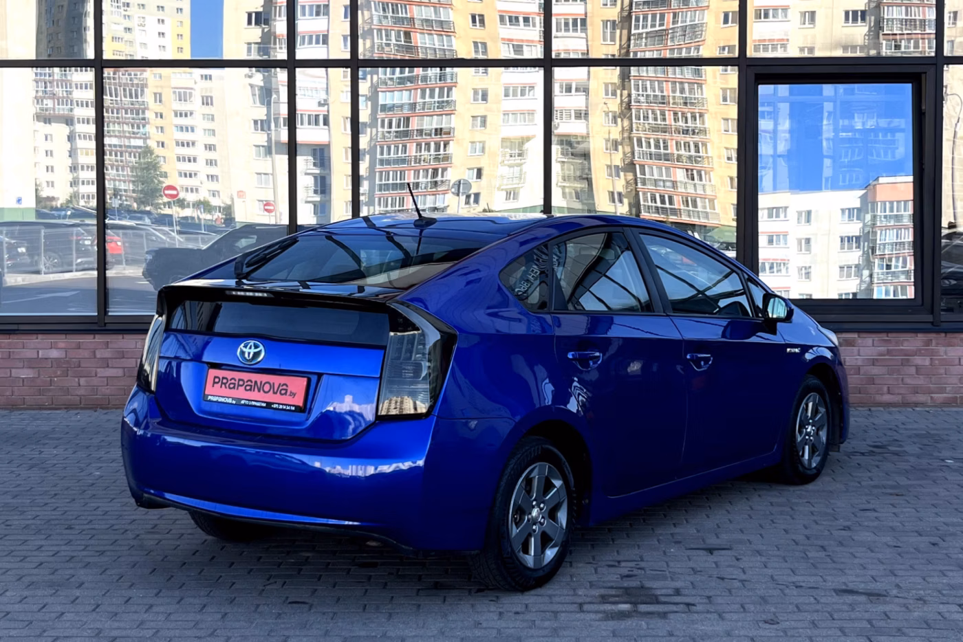 Toyota Prius фото 8