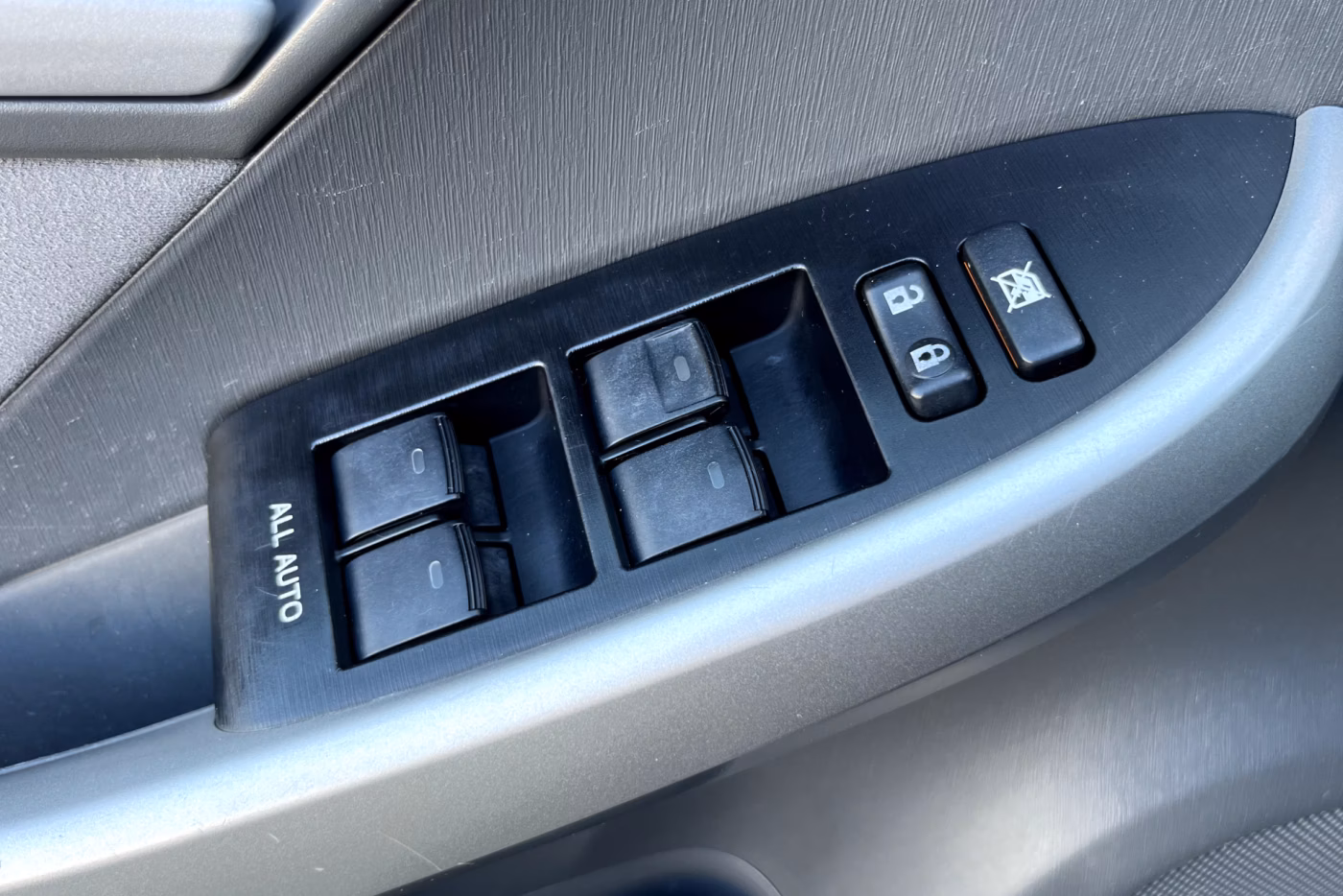 Toyota Prius фото 23