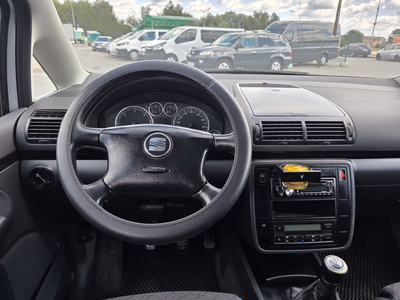 SEAT Alhambra фото 16