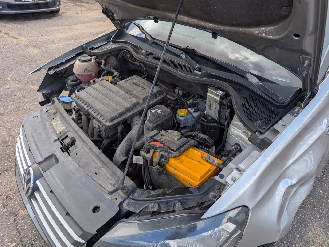 Volkswagen Polo Sedan фото 12