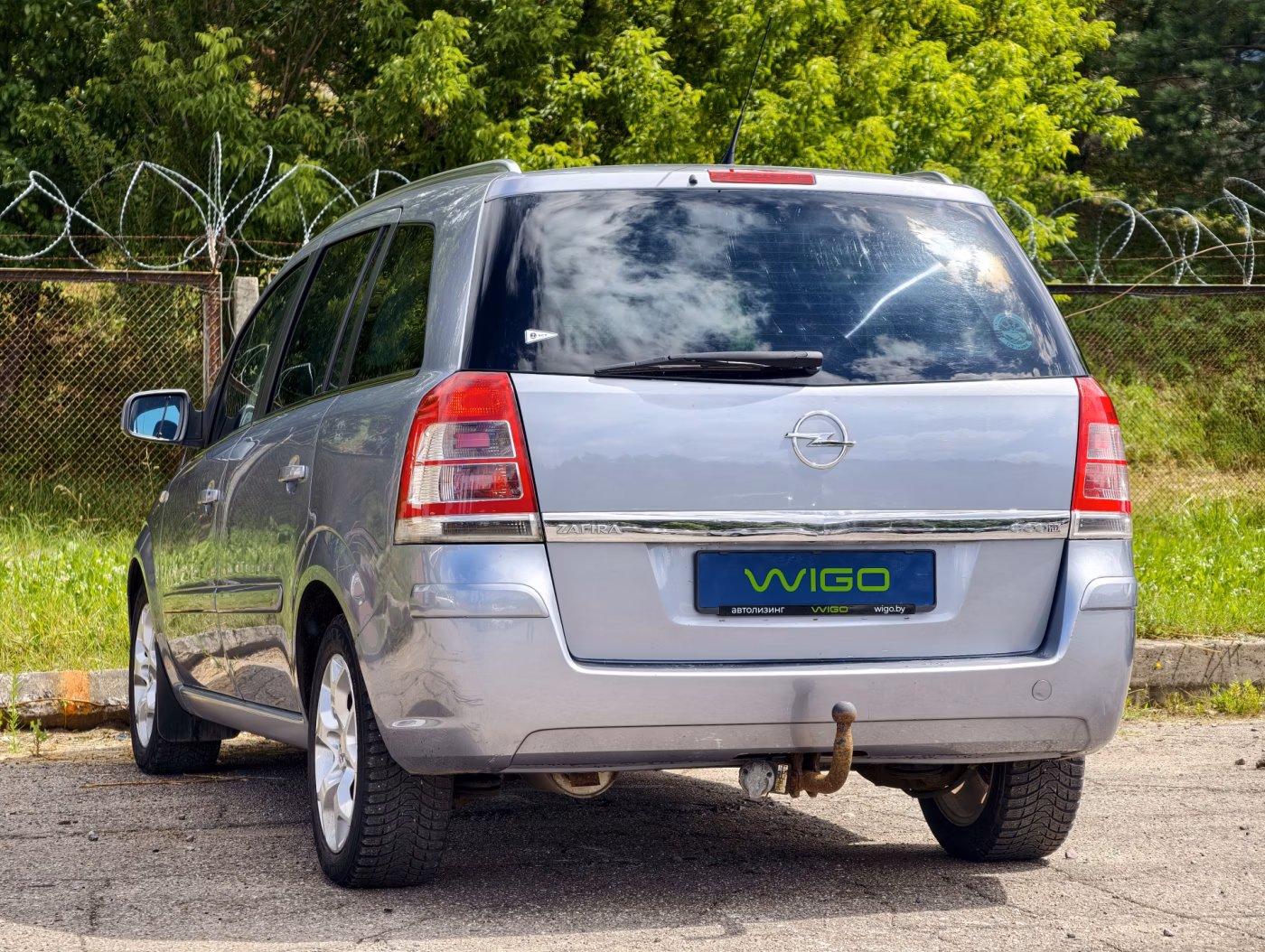 Opel Zafira фото 5
