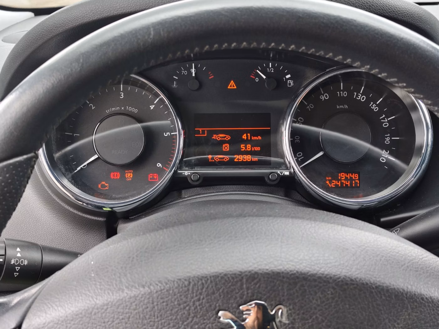Peugeot 3008 фото 12