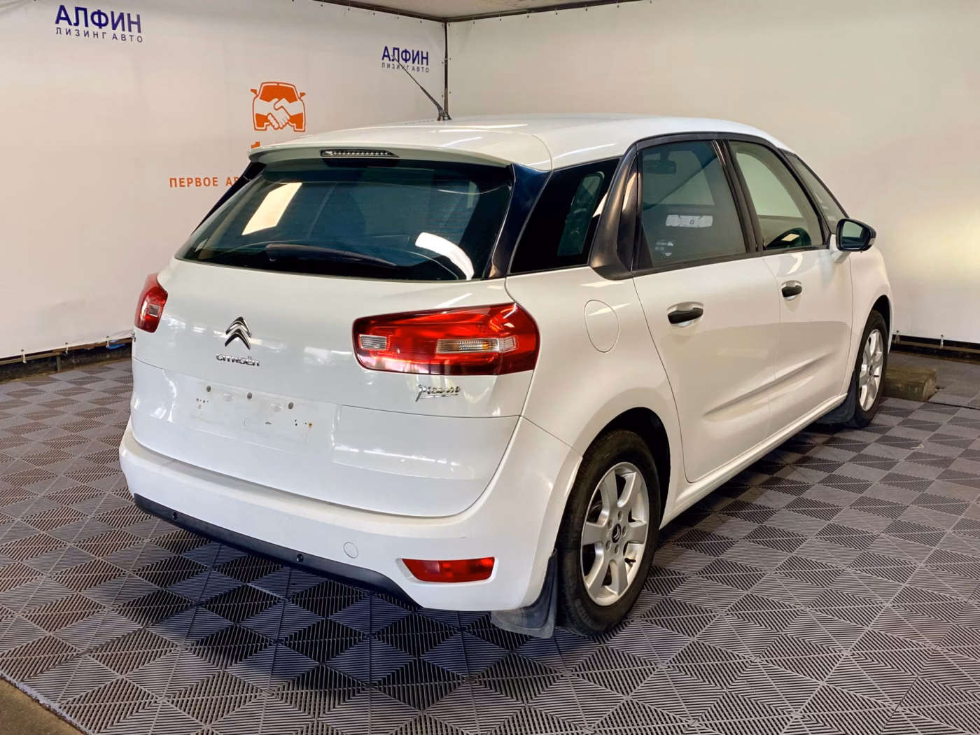 Citroen C4 Picasso фото 3