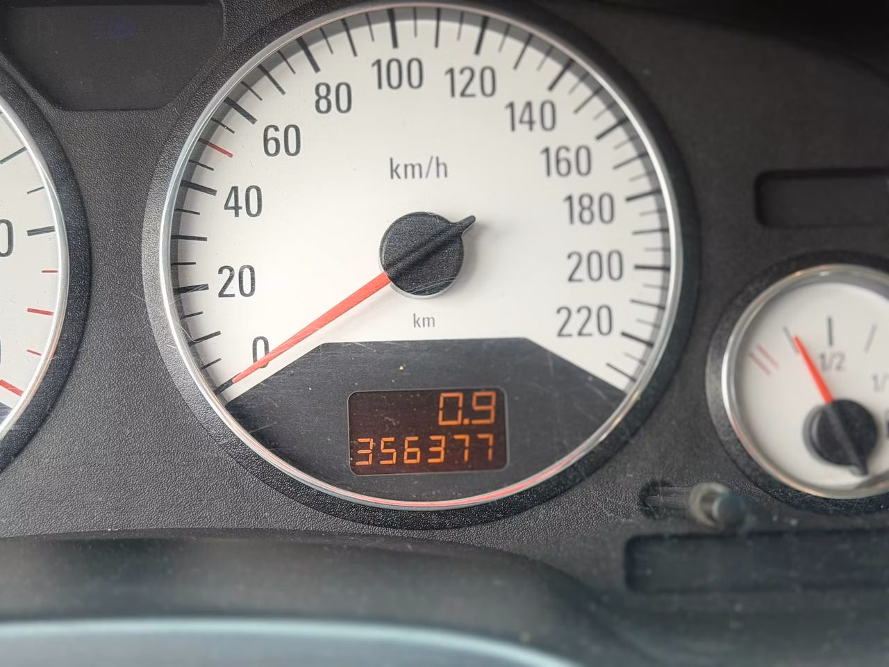 Opel Zafira фото 15