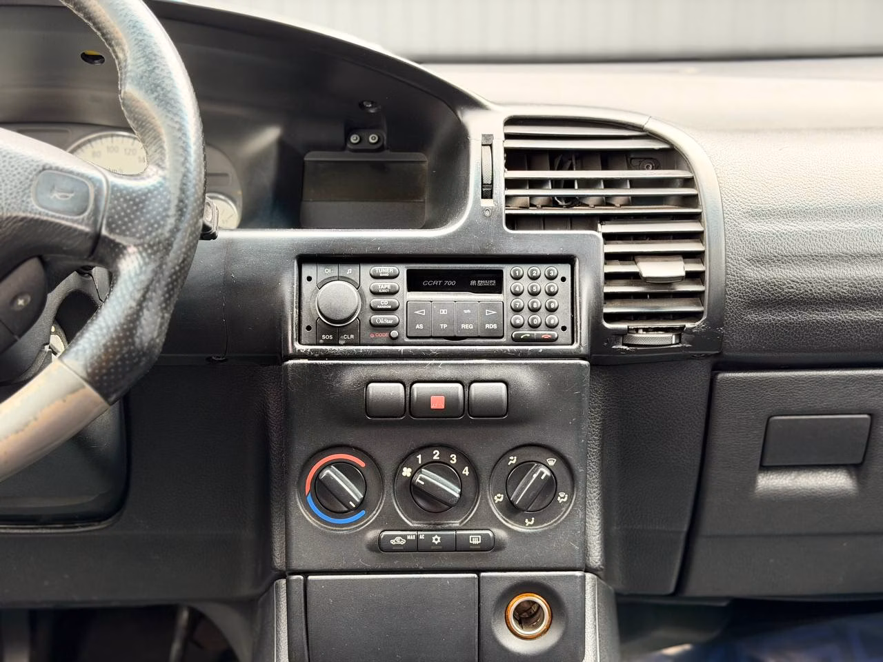 Opel Zafira фото 12