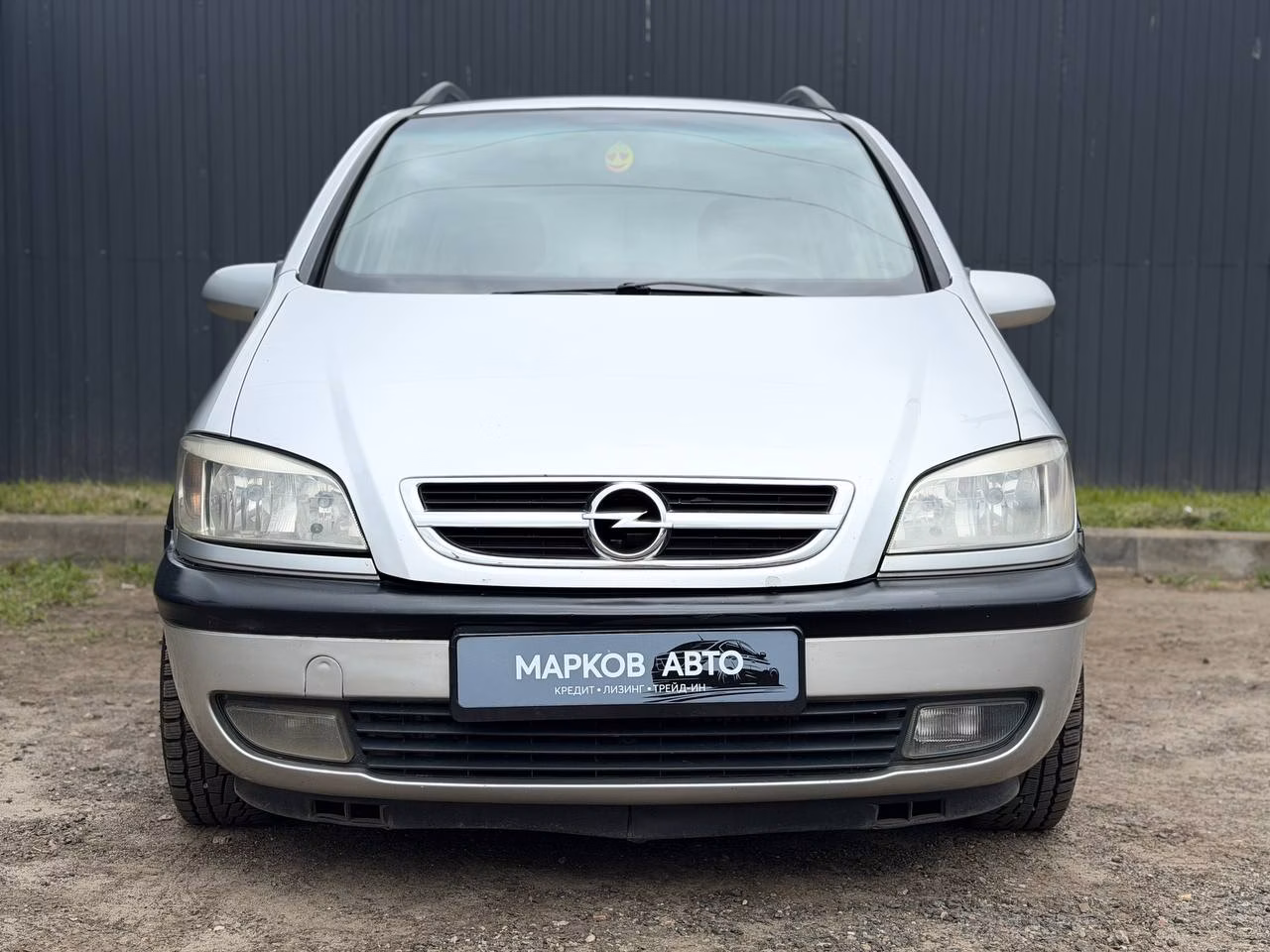 Opel Zafira фото 2