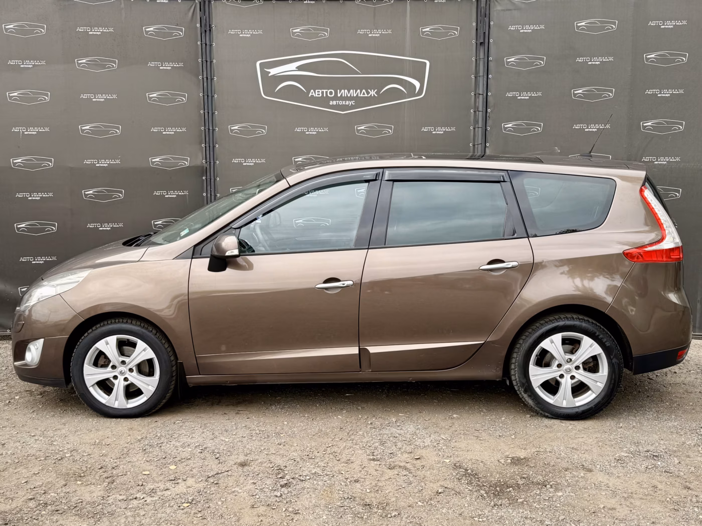 Renault Grand Scenic фото 6