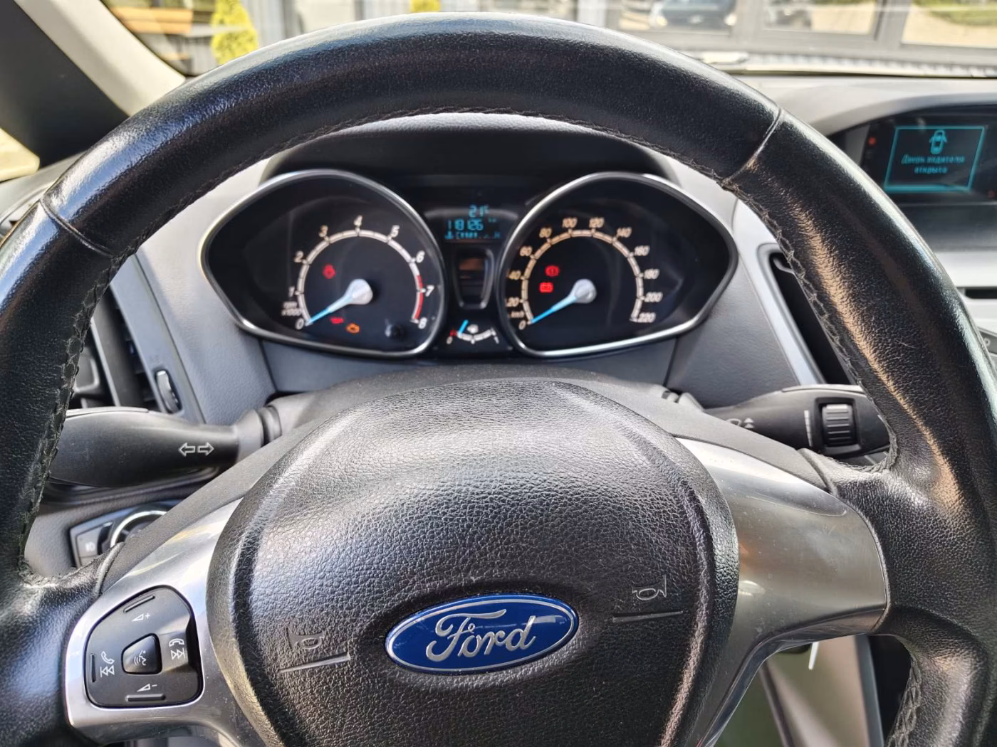 Ford B-MAX фото 12