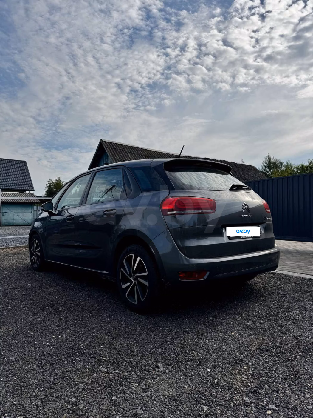 Citroen C4 Spacetourer фото 10