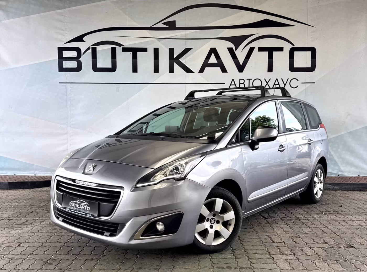 Peugeot 5008 фото 3