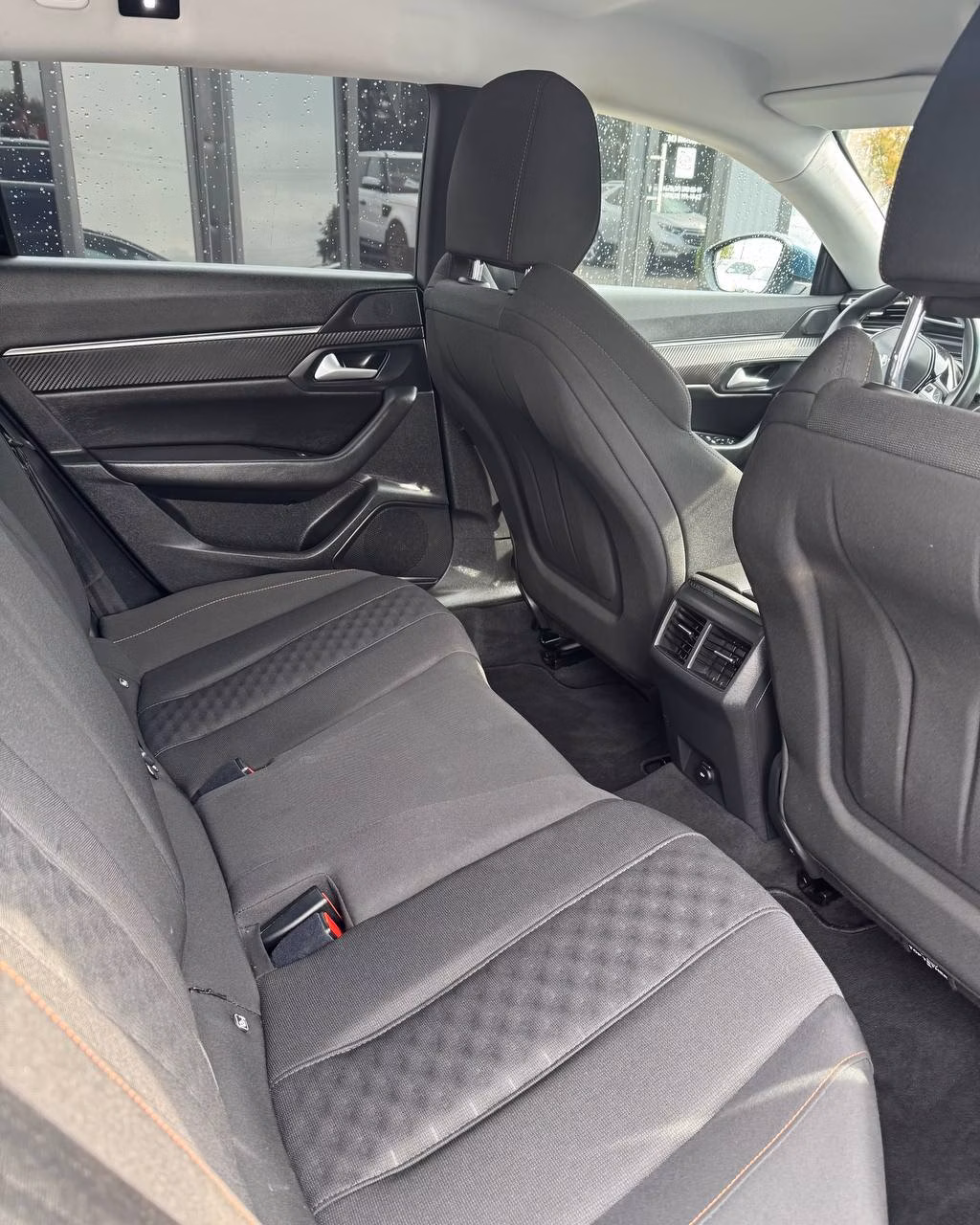 Peugeot 508 фото 11