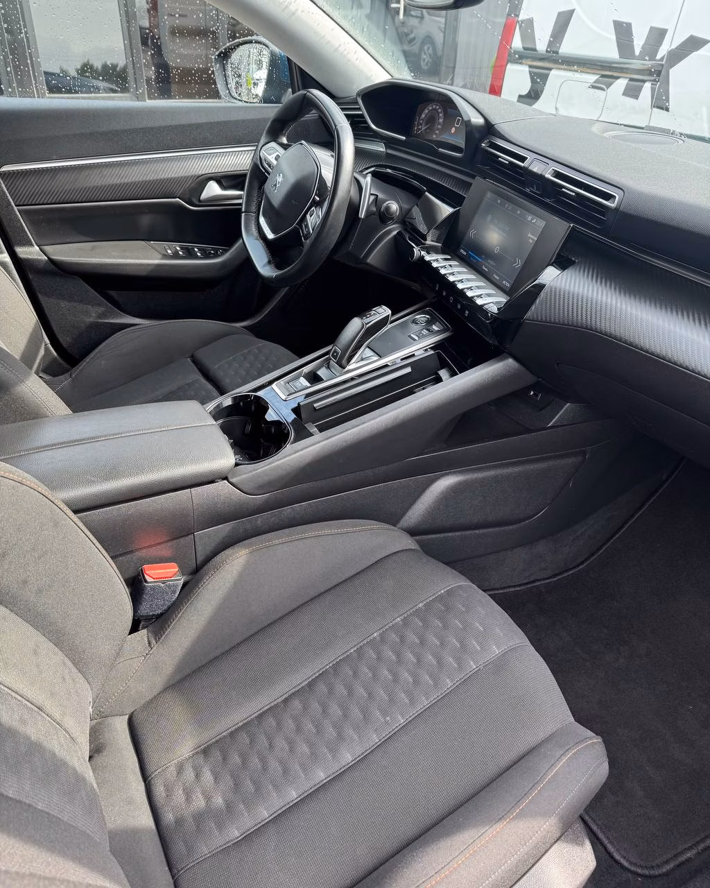 Peugeot 508 фото 12