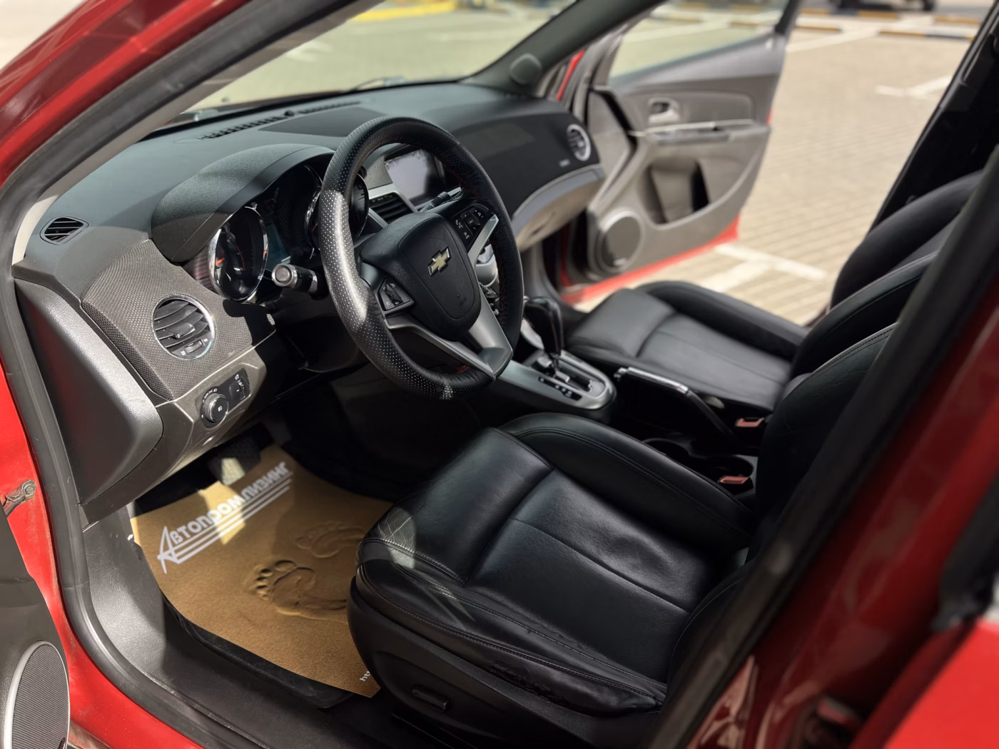 Chevrolet Cruze фото 7